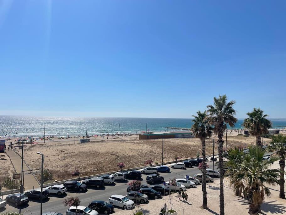 The View Costa Caparica Apartment Коста да Капарика Екстериор снимка